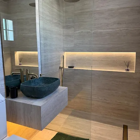 Elite Holidays Elegant Close To Harbour